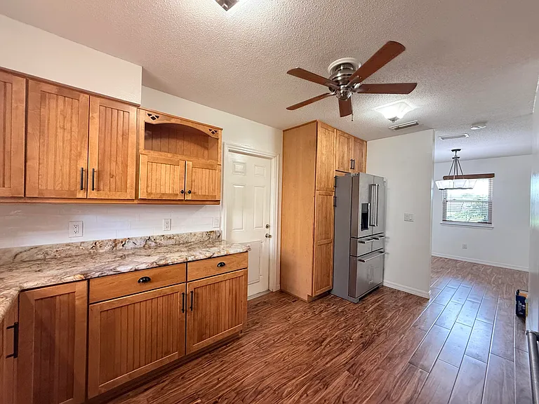 710 Osage Dr — Photo 11