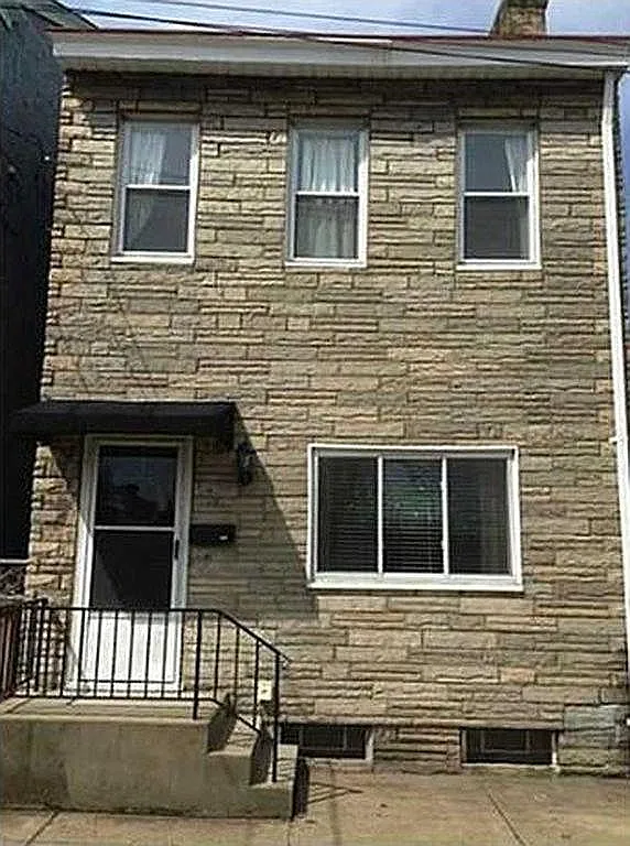 58 S 22nd St photo 1