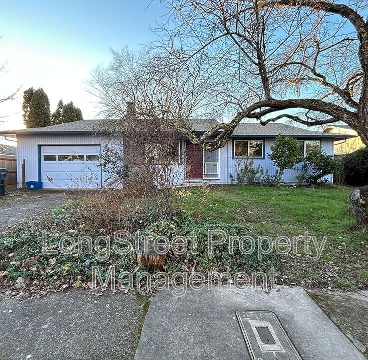 1st image of 2872 SE Linda St