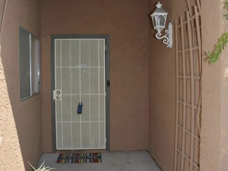 5144 E Holly St — Photo 13