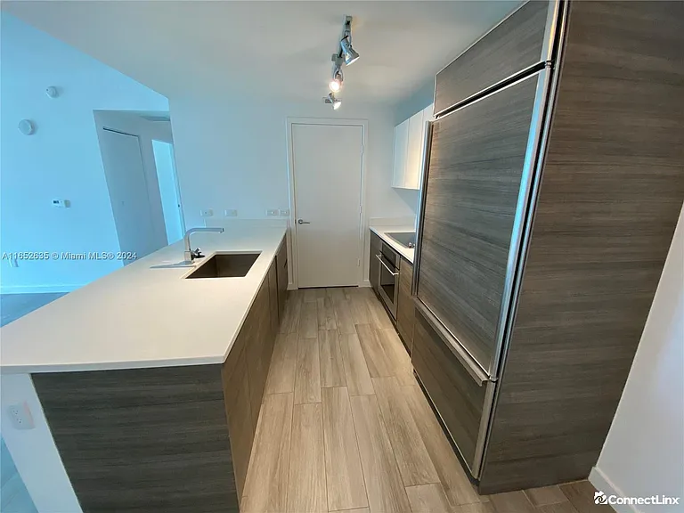 1100 S Miami Ave #3408 — Photo 5