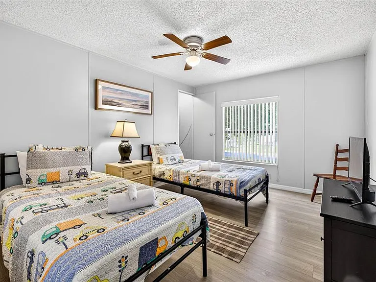 8552 W Peacock Ct — Photo 28