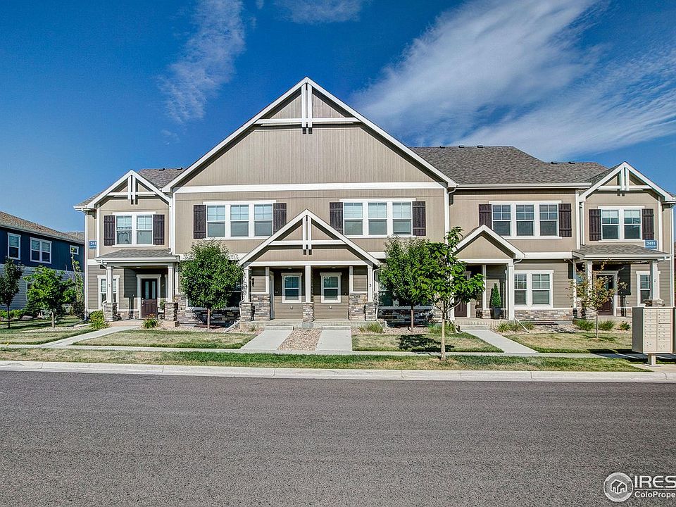 1st image of 2411 Crown View Dr #2