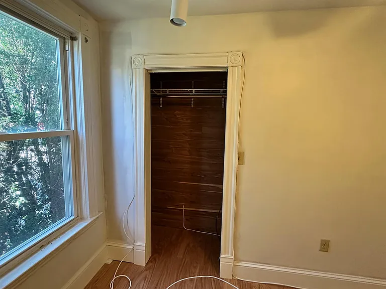 588 Putnam Ave #2 — Photo 10