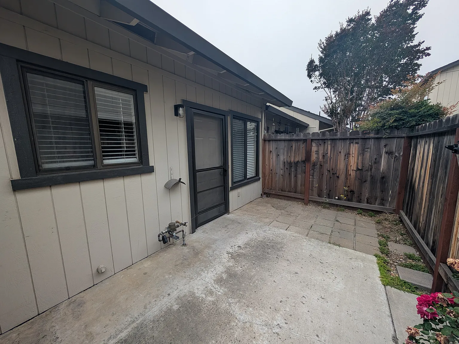 3 bed, $2,650 — Photo 2