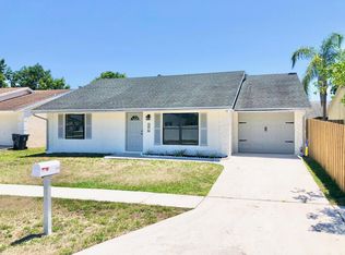 5976 Corson Pl, Lake Worth, FL 33463