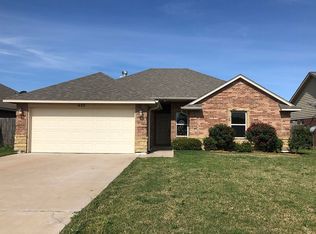 430 NW Granite Ave, Cache, OK 73527