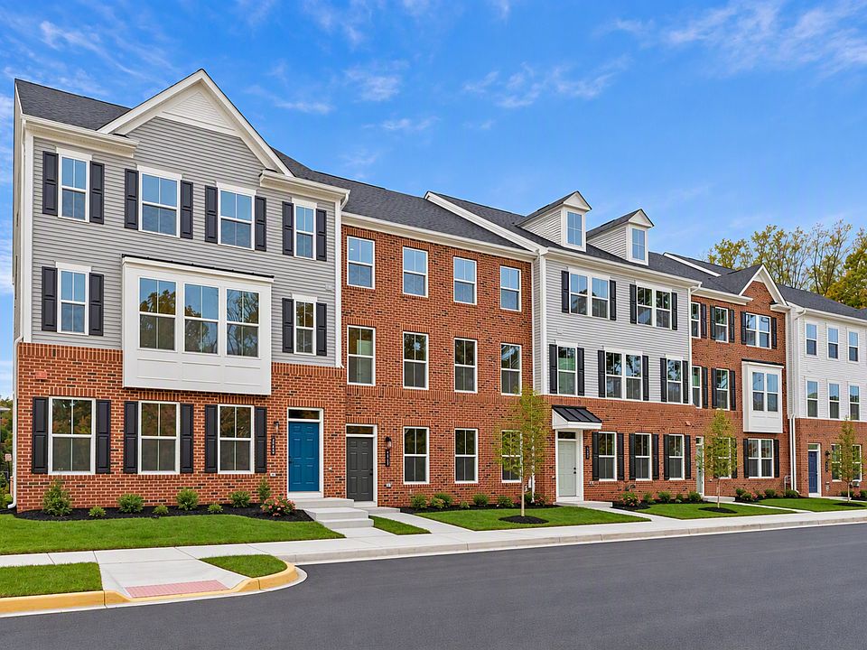Buy down your rate with attractive builder closing cost incentives!
