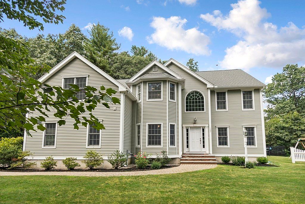 122 Spectacle Pond Rd, Littleton, MA 01460 Zillow