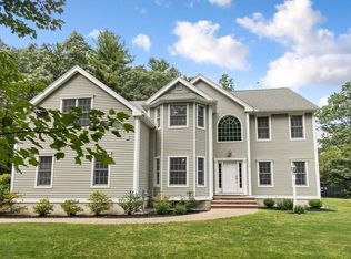 122 Spectacle Pond Rd, Littleton, MA 01460