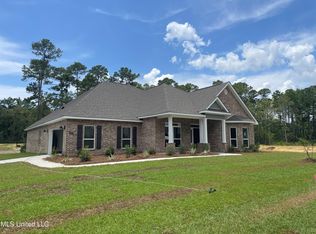 11551 Osage Loop, Ocean Springs, MS 39564