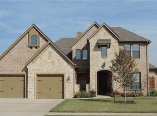 435 Chisholm Trl, Justin, TX 76247