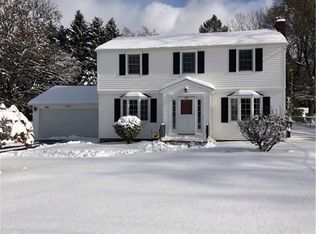 1626 Qualtrough Rd, Rochester, NY 14625