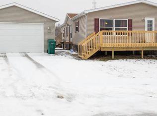 3907 N Valley Loop, Bismarck, ND 58503