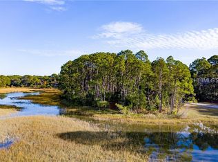 10 Gull Point Rd, Hilton Head Island, SC 29928