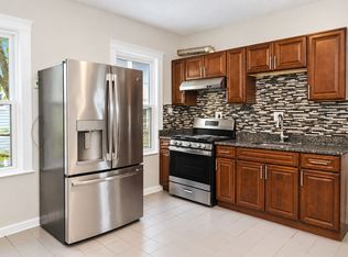 421 Quincy St Floor 2, Dorchester, MA 02125