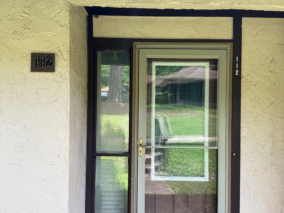 1st image of 112 Westwood Dr