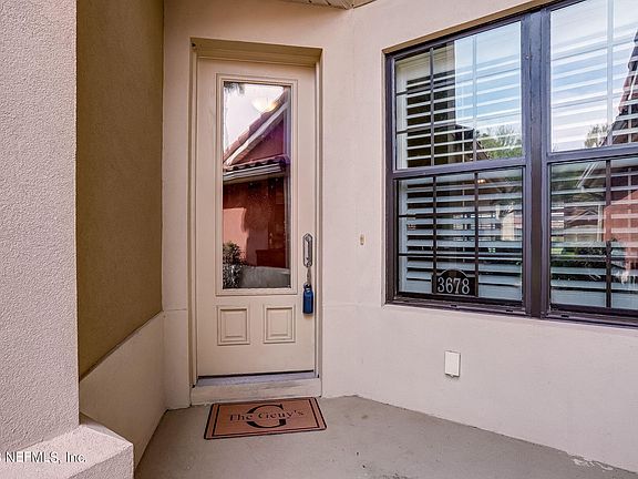 2nd image of 3678 CASITAS Drive