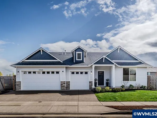 2266 Summit Dr NE, Albany, OR 97321