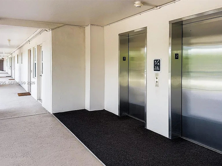 3200 N Palm Aire Dr #207 — Photo 14