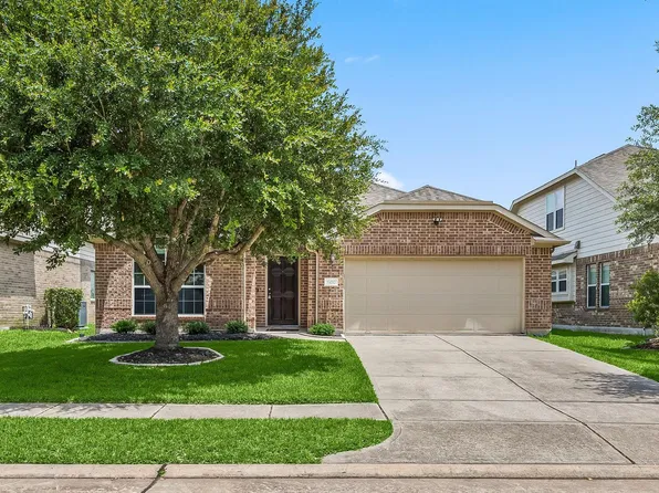 11010 Starling Creek Dr, Richmond, TX 77406