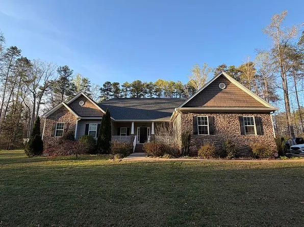 4628 Cayton Dr, Maiden, NC 28650