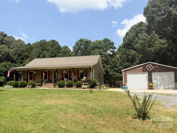 32905 Rowland Rd, Albemarle, NC 28001