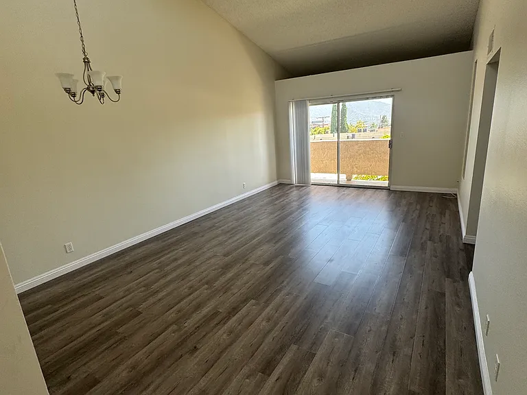 530 E Santa Anita Ave — Photo 13