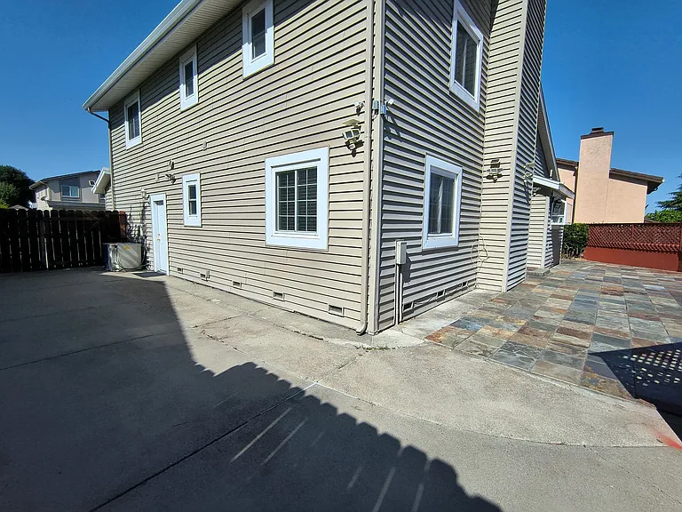 1973 Redwood Rd — Photo 51