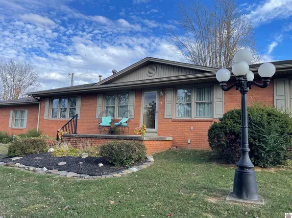 12 Valley Dr, Madisonville, KY 42431