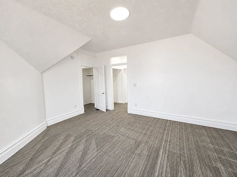 13224 S Redwood Rd — Photo 22
