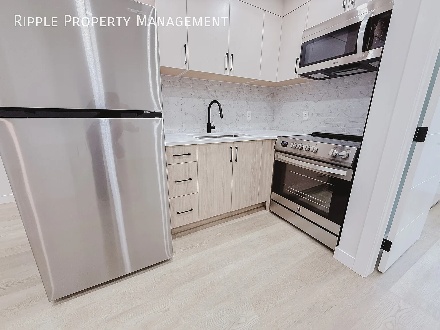 Brand New 2 Beds, 1 Baths Multiplex — Photo 4