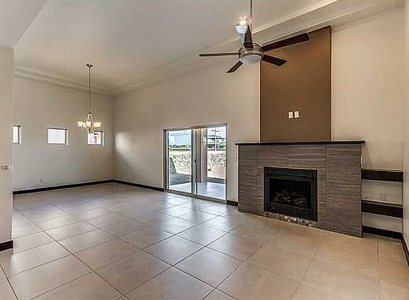 5th image of 12493 Knightbridge Dr