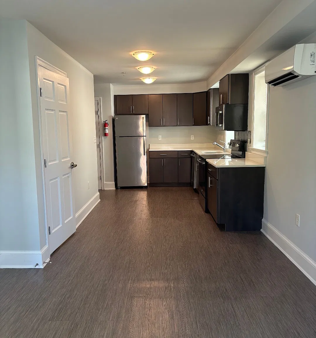 3300 Rhode Island Ave — Photo 1