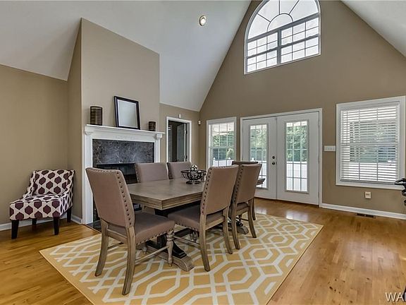 5th image of 5430 Golden Acres Dr