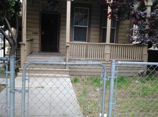 533 W Oak St, Stockton, CA 95203