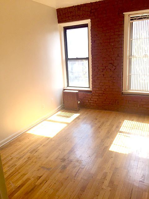 1st image of 429 W 46th St APT 5A