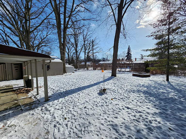 31441 Sheridan St — Photo 19