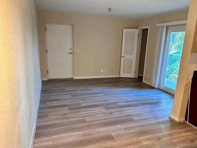 5252 Orange Ave #103 — Photo 13