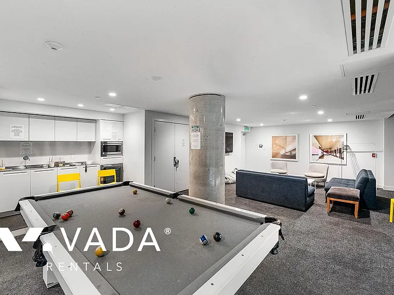 1133 Hornby St #1503 — Photo 16