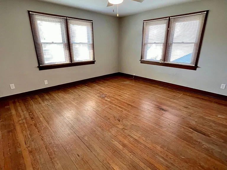 4627 N College Ave — Photo 10