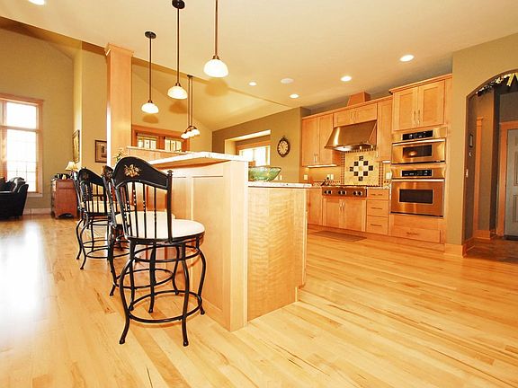 3rd image of W7051 Forest Glen Ct