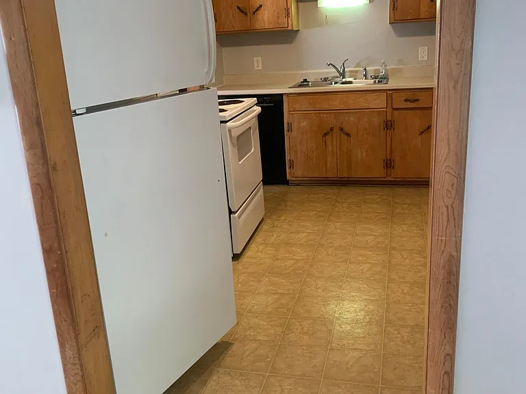 4838 Melrose Ln — Photo 5