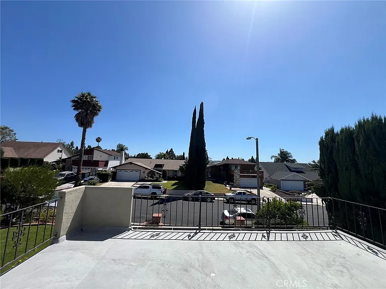 25281 Parthenon Ave — Photo 23