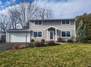 110 Limestone Ln, Syracuse, NY 13219