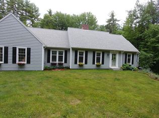 26 Nathan Cutler Dr, Bedford, NH 03110