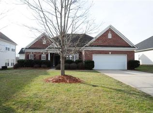 7614 Woodcrest Dr, Stanley, NC 28164