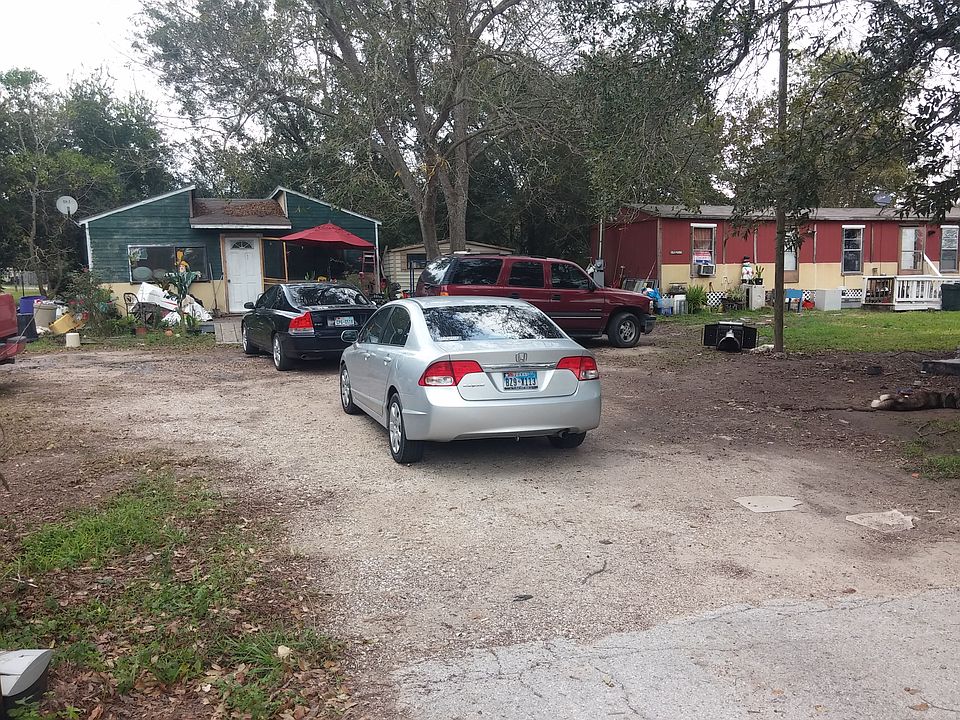 2nd image of 18814 Highway 6
