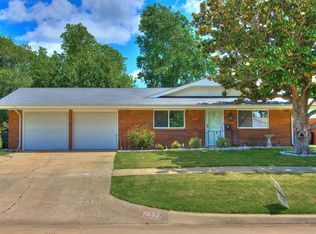 1037 Woods Ave, Norman, OK 73069