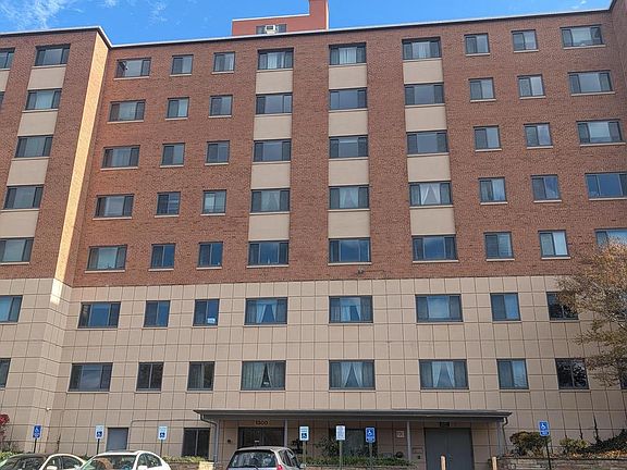 2nd image of 1300 S Arlington Ridge Rd APT 702